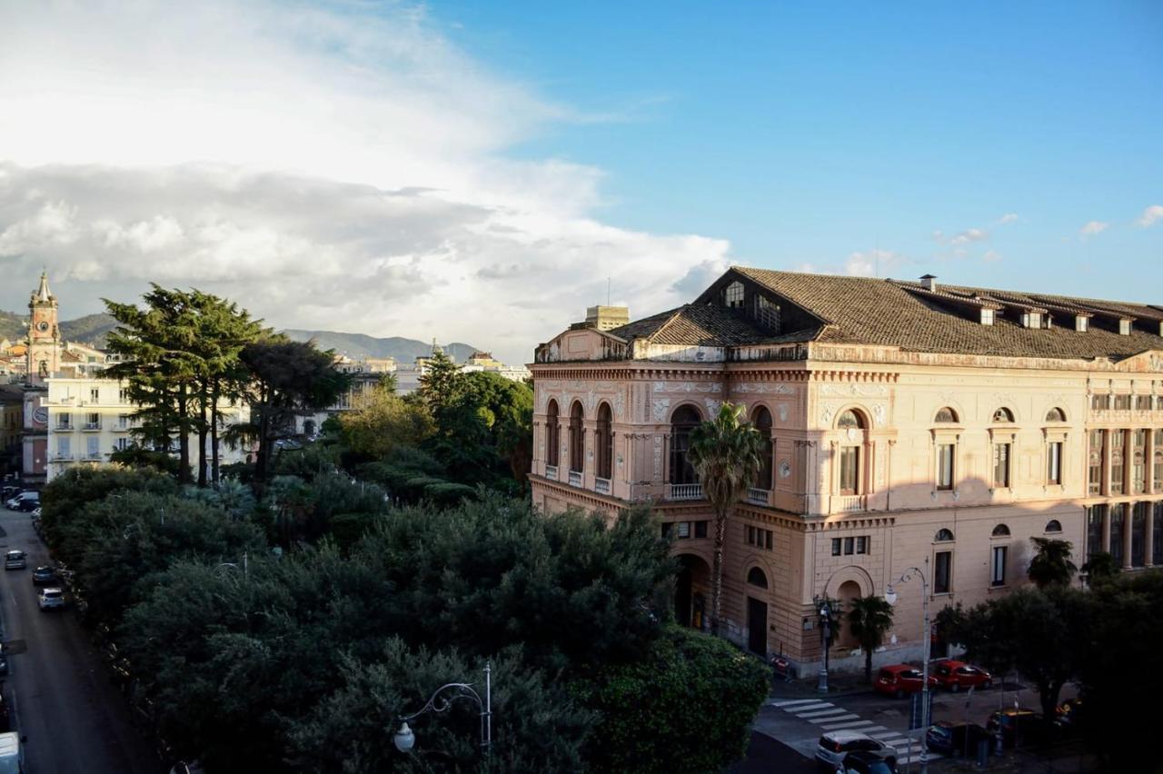 Al Teatro Verdi Luxury Appartamento *