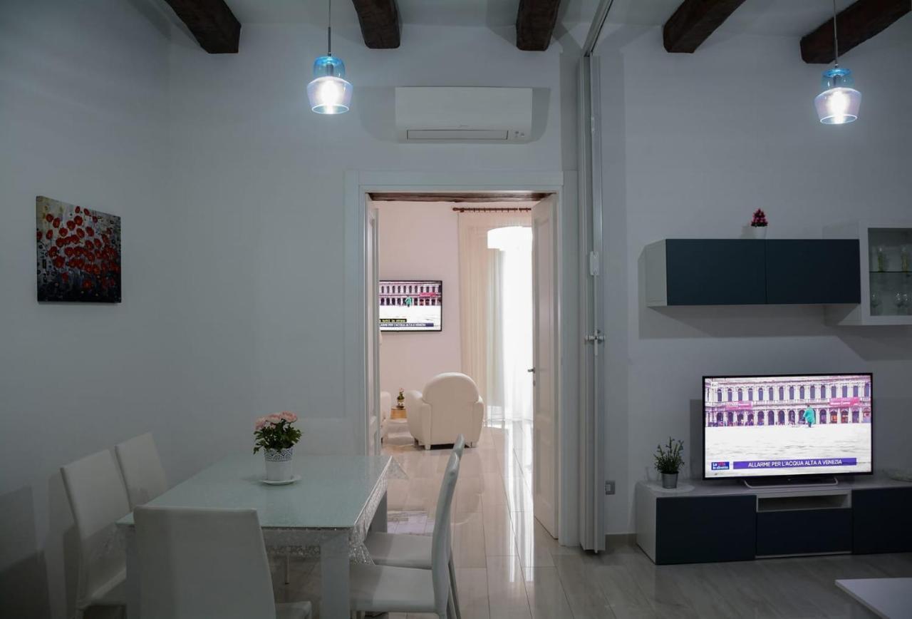 Al Teatro Verdi Luxury Appartamento *